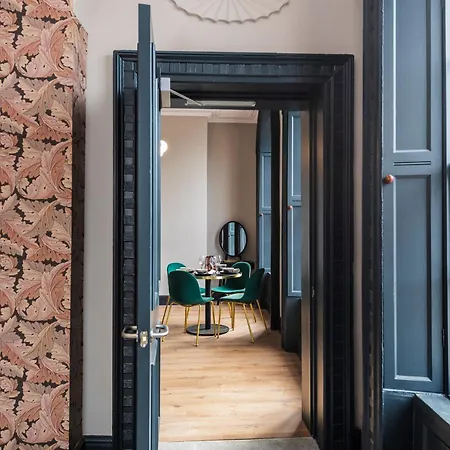 One Capel Hotel