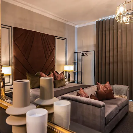 Hotel One Capel *